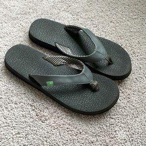 Gray Sanuk flip flops